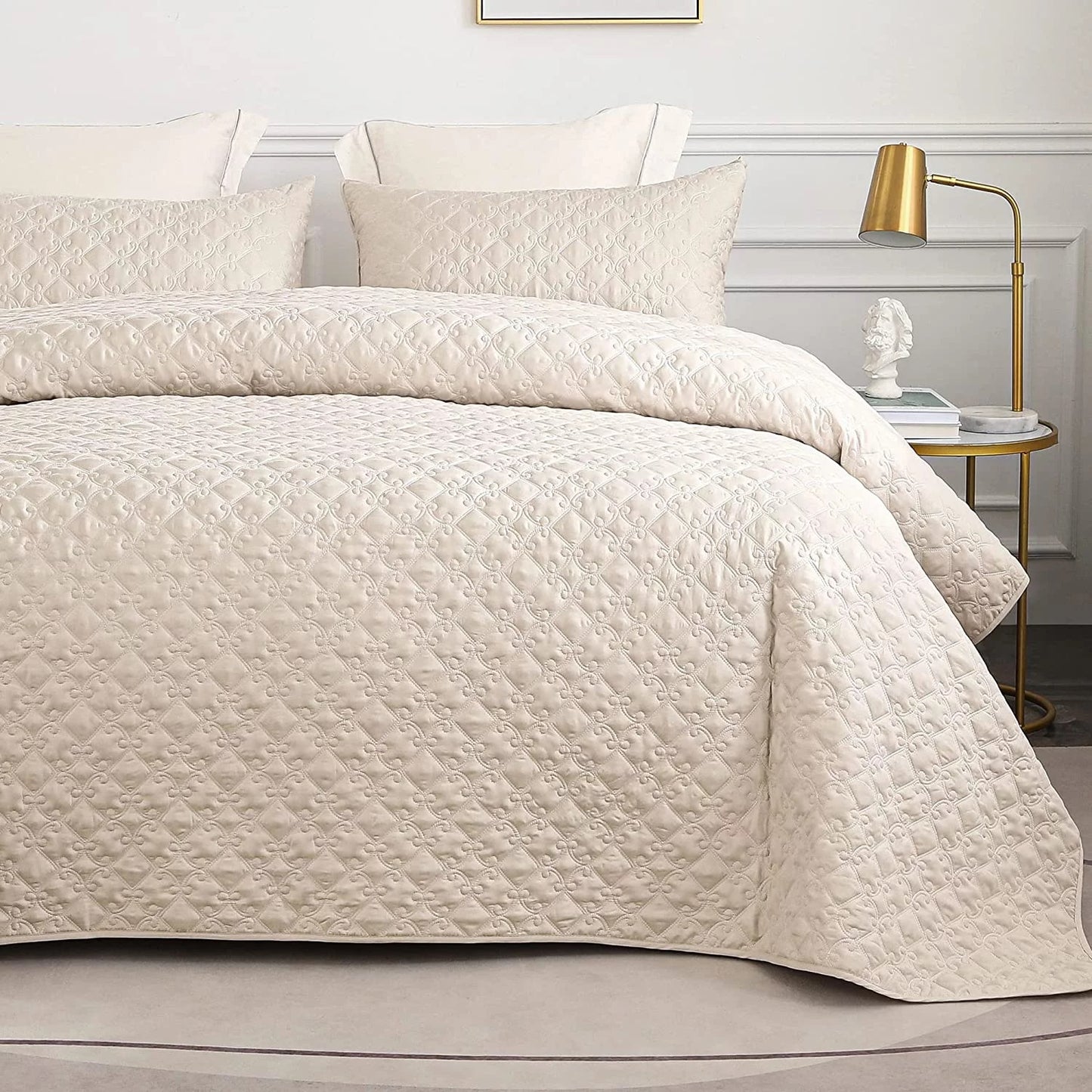 Whale Flotilla Quilt Set Twin Size, Soft Microfiber Lightweight Bedspread Coverlet Bed Cover (Diamond Pattern) for All Seasons, Brich Beige, 2 Pieces (Includes 1 Quilt, 1 Sham