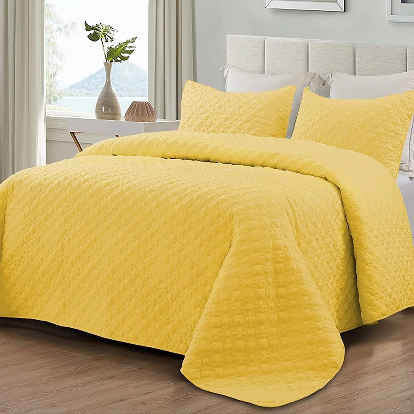 Whale Flotilla Quilt Set Twin Size, Soft Microfiber Lightweight Bedspread Coverlet Bed Cover (Diamond Pattern) for All Seasons, Yellow, 2 Pieces (Includes 1 Quilt, 1 Sham)