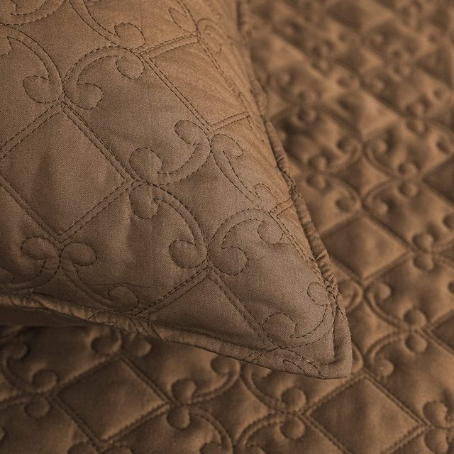 Whale Flotilla Quilt Set Twin Size, Soft Microfiber Lightweight Bedspread Coverlet Bed Cover (Diamond Pattern) for All Seasons, Brown, 2 Pieces (Includes 1 Quilt, 1 Sham)