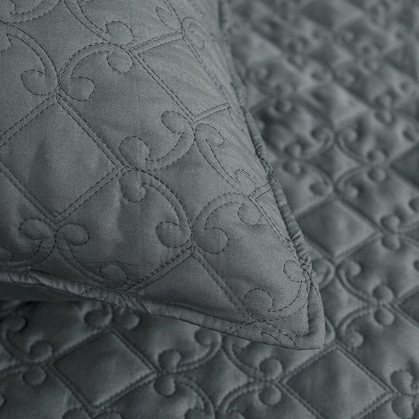 Whale Flotilla Quilt Set Queen Size, Soft Microfiber Lightweight Bedspread Coverlet Bed Cover (Diamond Pattern) for All Seasons, Dark Grey, 3 Pieces (Includes 1 Quilt, 2 Shams)