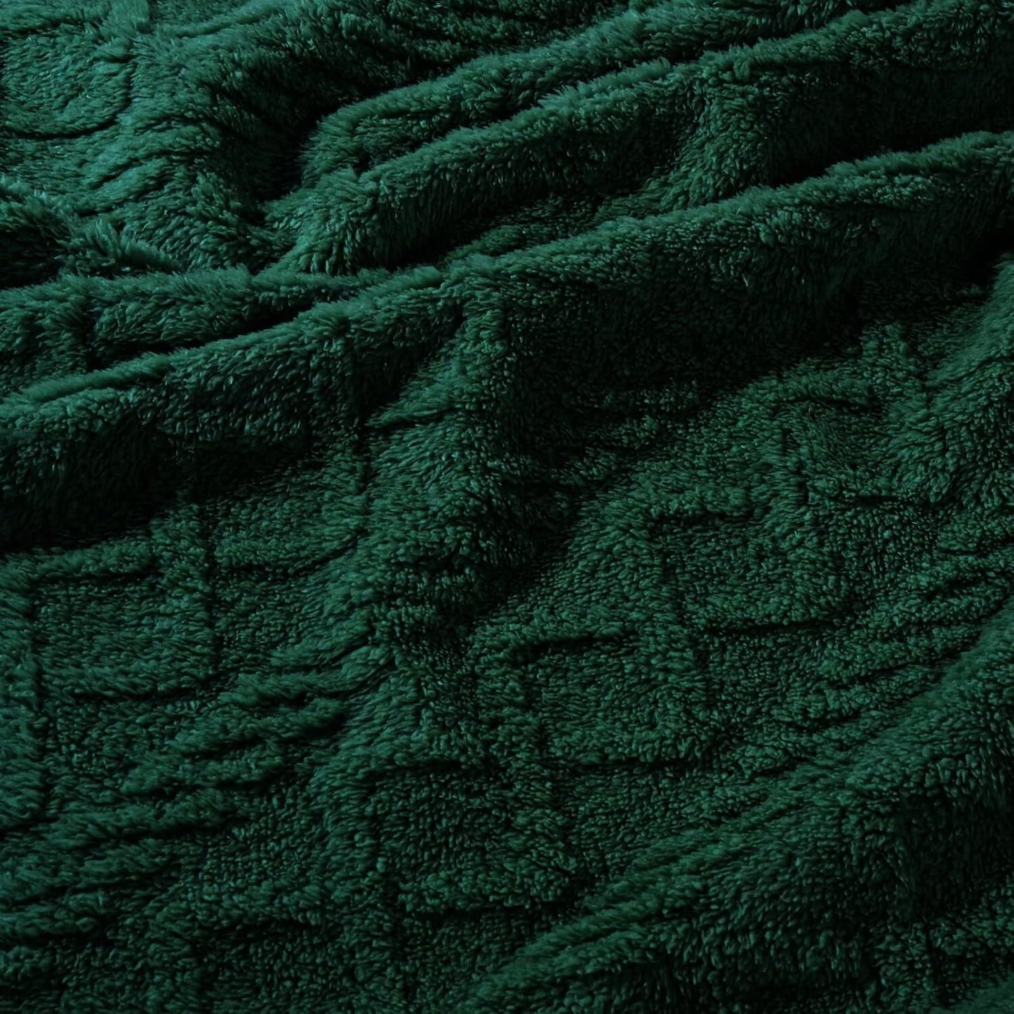 Warm and Breathable: Plush and super soft material makes the blanket warm enough for cuddling up on the couch and napping. Breathable fabric and unique woven technology accelerate air flow to get rid of breaking out in a sweat