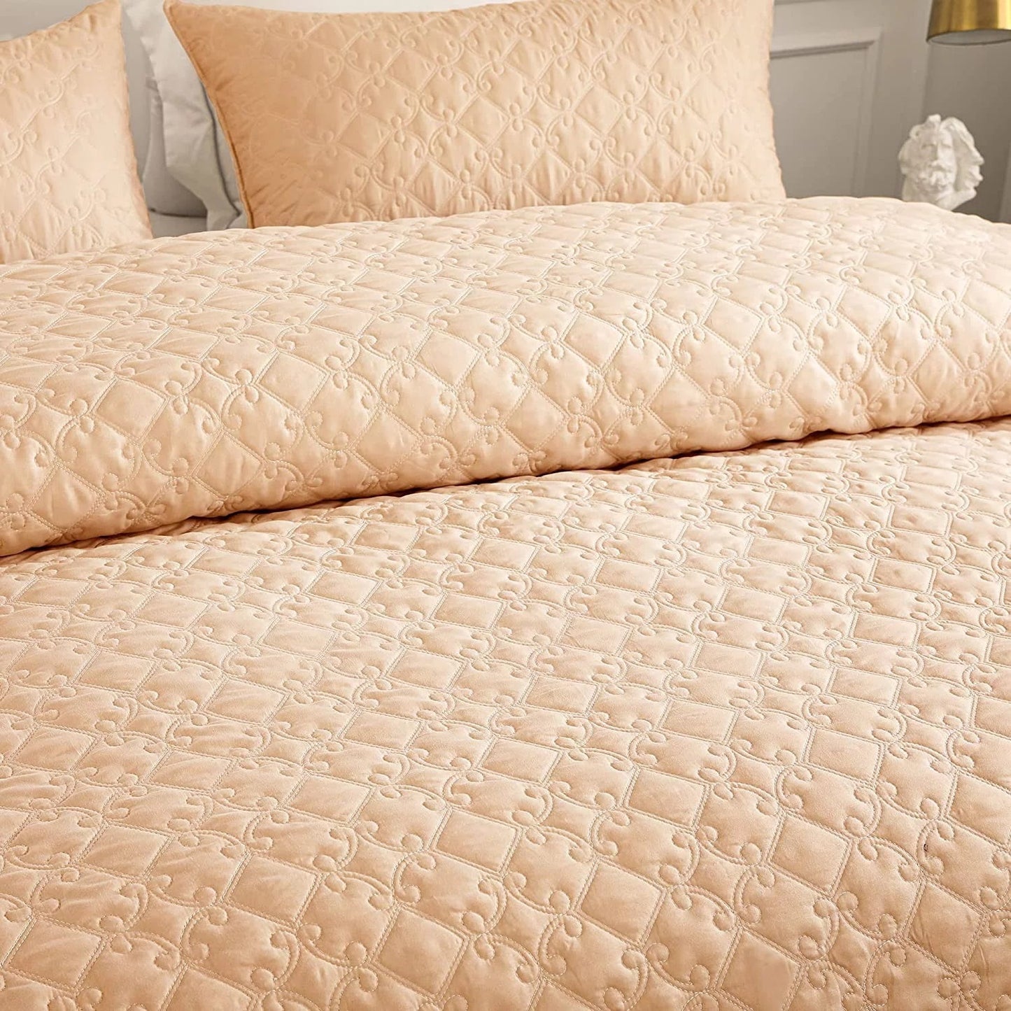 Whale Flotilla Quilt Set Twin Size, Soft Microfiber Lightweight Bedspread Coverlet Bed Cover (Diamond Pattern) for All Seasons, Taupe, 2 Pieces (Includes 1 Quilt, 1 Sham)