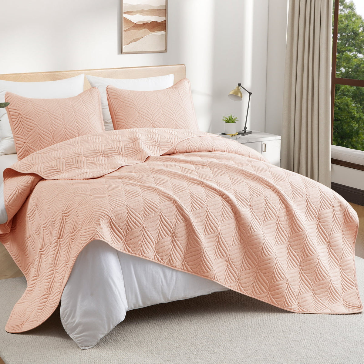 Whale Flotilla Twin Size Quilt Set, Soft Ultrasonic 68x88 Inch Bedding Set, Lightweight Bedspread Coverlet with Vintage Pattern, Reversible Bed Cover for All Seasons,Blush Pink