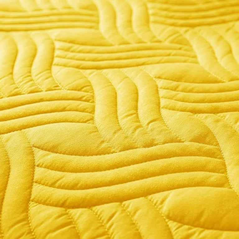 Whale Flotilla Quilt Set Queen Size, Soft Microfiber Lightweight Bedspread Coverlet Bed Cover (Wave Pattern) for All Seasons,Yellow, 3 Pieces (Includes 1 Quilt, 2 Shams)