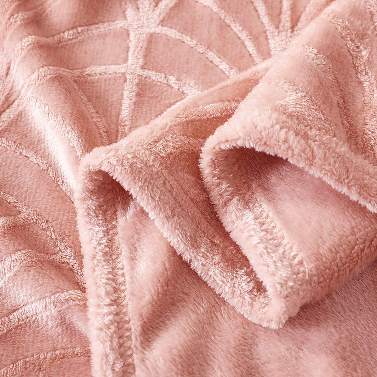Whale Flotilla Fleece Throw Blanket for Couch, Soft Fluffy Sofa Bed Blanket with Vintage Pattern for All Season, Warm and Lightweight, 50x60 Inch, Pink