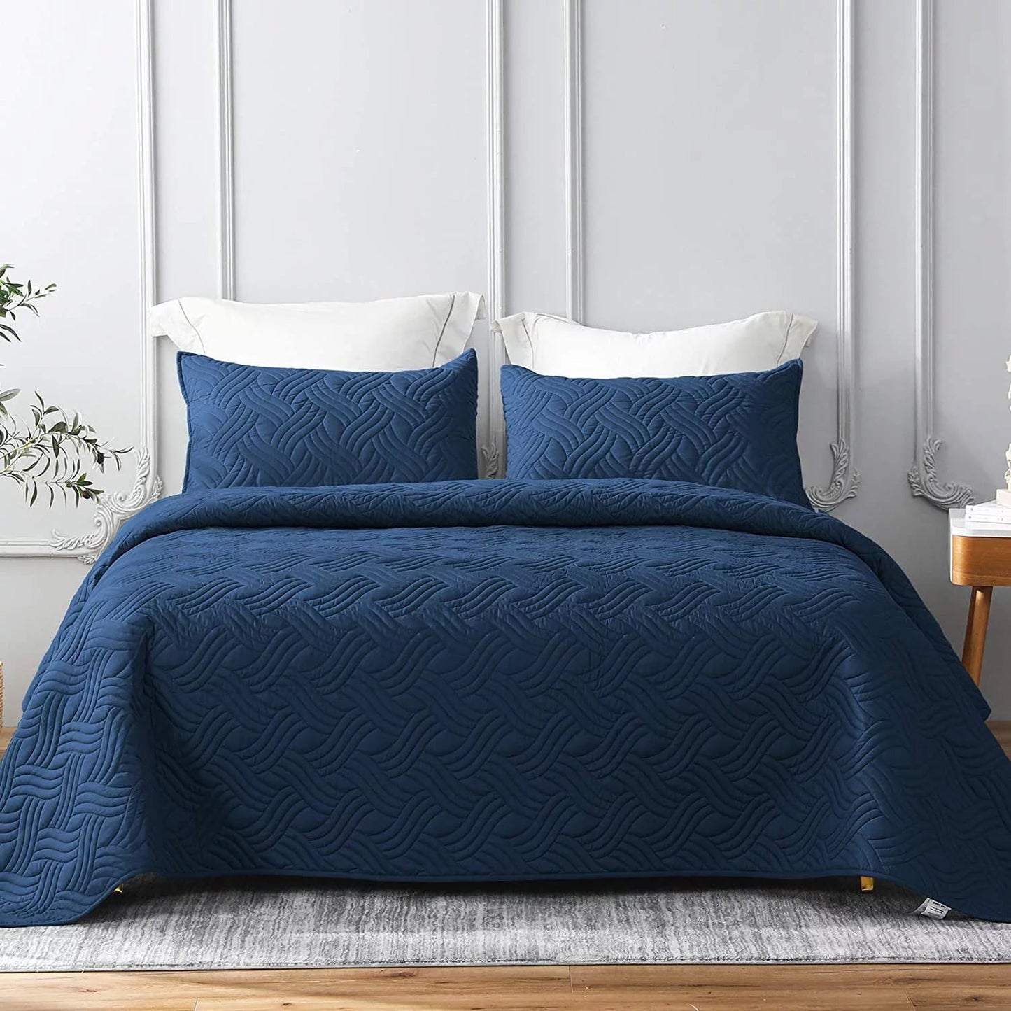 Whale Flotilla Quilt Set Twin Size, Soft Microfiber Lightweight Bedspread Coverlet Bed Cover (Wave Pattern) for All Seasons, Navy, 3 Pieces (Includes 1 Quilt, 2 Shams)