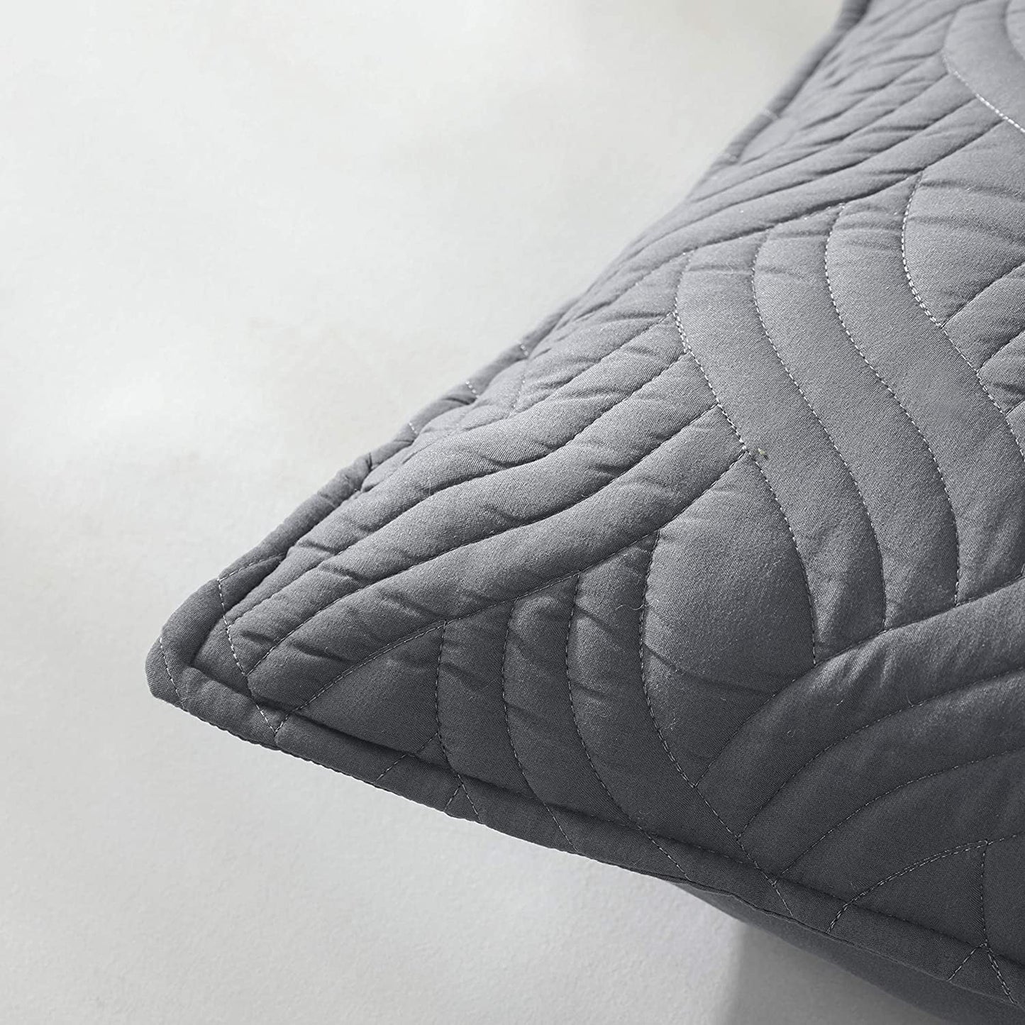Whale Flotilla Quilt Set Twin Size, Soft Microfiber Lightweight Bedspread Coverlet Bed Cover (Wave Pattern) for All Seasons, Dark Grey, 3 Pieces (Includes 1 Quilt, 2 Shams)