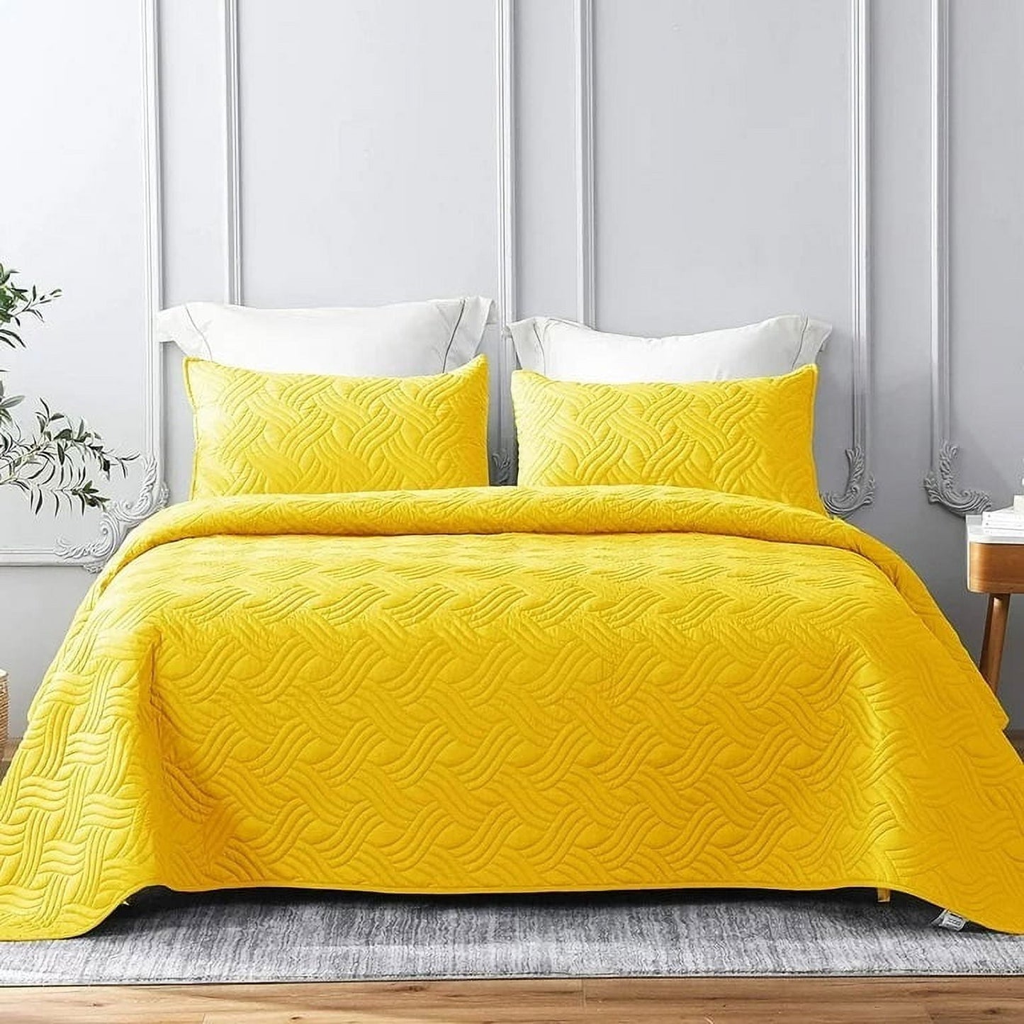 Whale Flotilla Quilt Set Queen Size, Soft Microfiber Lightweight Bedspread Coverlet Bed Cover (Wave Pattern) for All Seasons,Yellow, 3 Pieces (Includes 1 Quilt, 2 Shams)