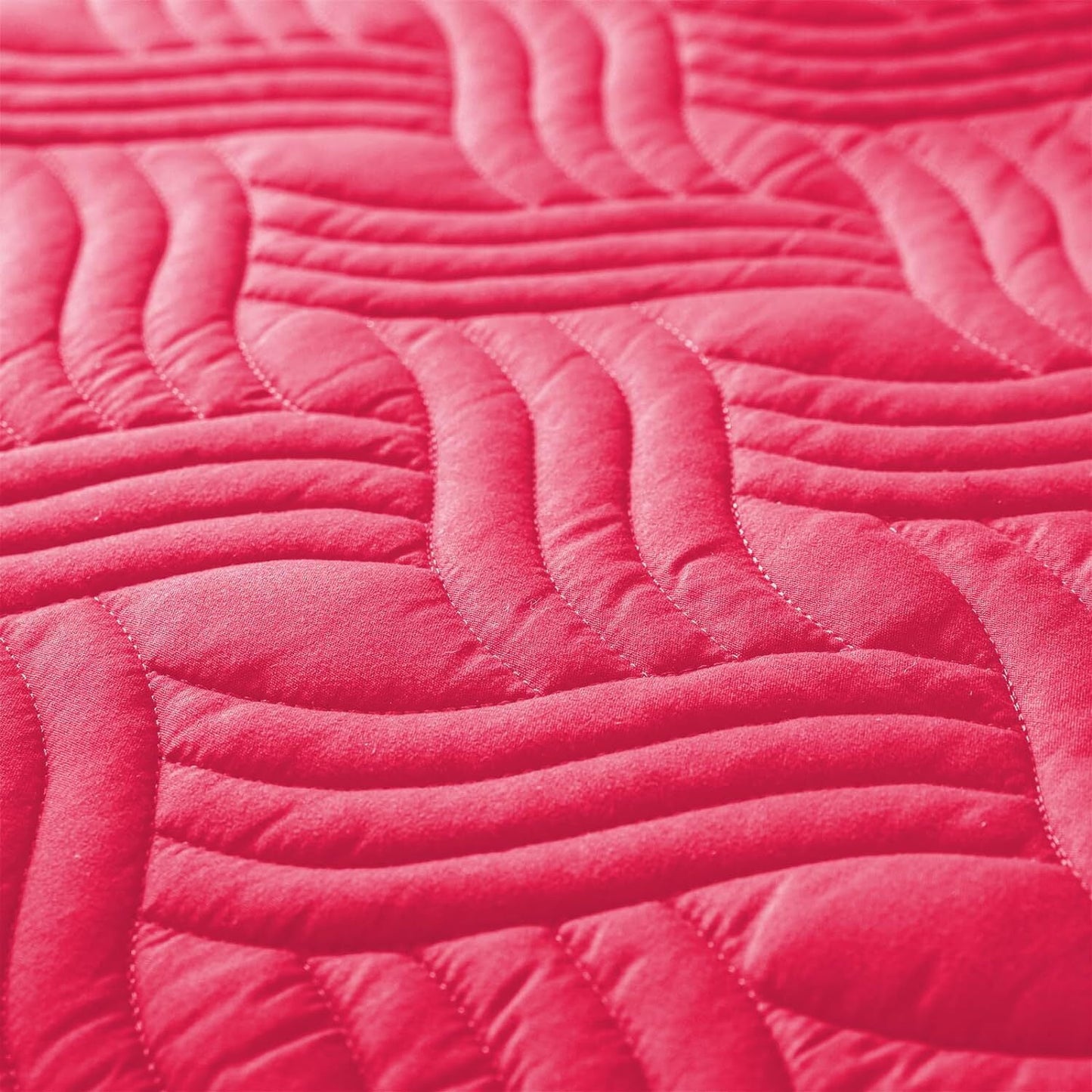 Whale Flotilla Quilt Set Queen Size, Soft Microfiber Lightweight Bedspread Coverlet Bed Cover (Wave Pattern) for All Seasons,Hot Pink♀?3 Pieces (Includes 1 Quilt, 2 Shams)