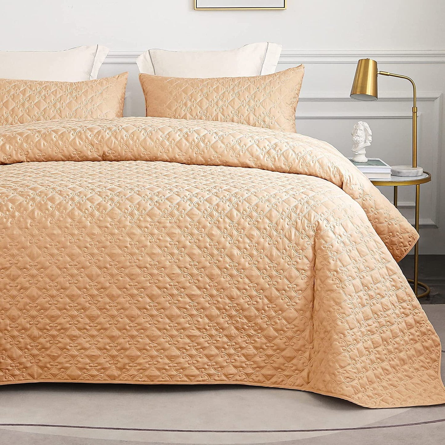 Whale Flotilla Quilt Set Twin Size, Soft Microfiber Lightweight Bedspread Coverlet Bed Cover (Diamond Pattern) for All Seasons, Taupe, 2 Pieces (Includes 1 Quilt, 1 Sham)
