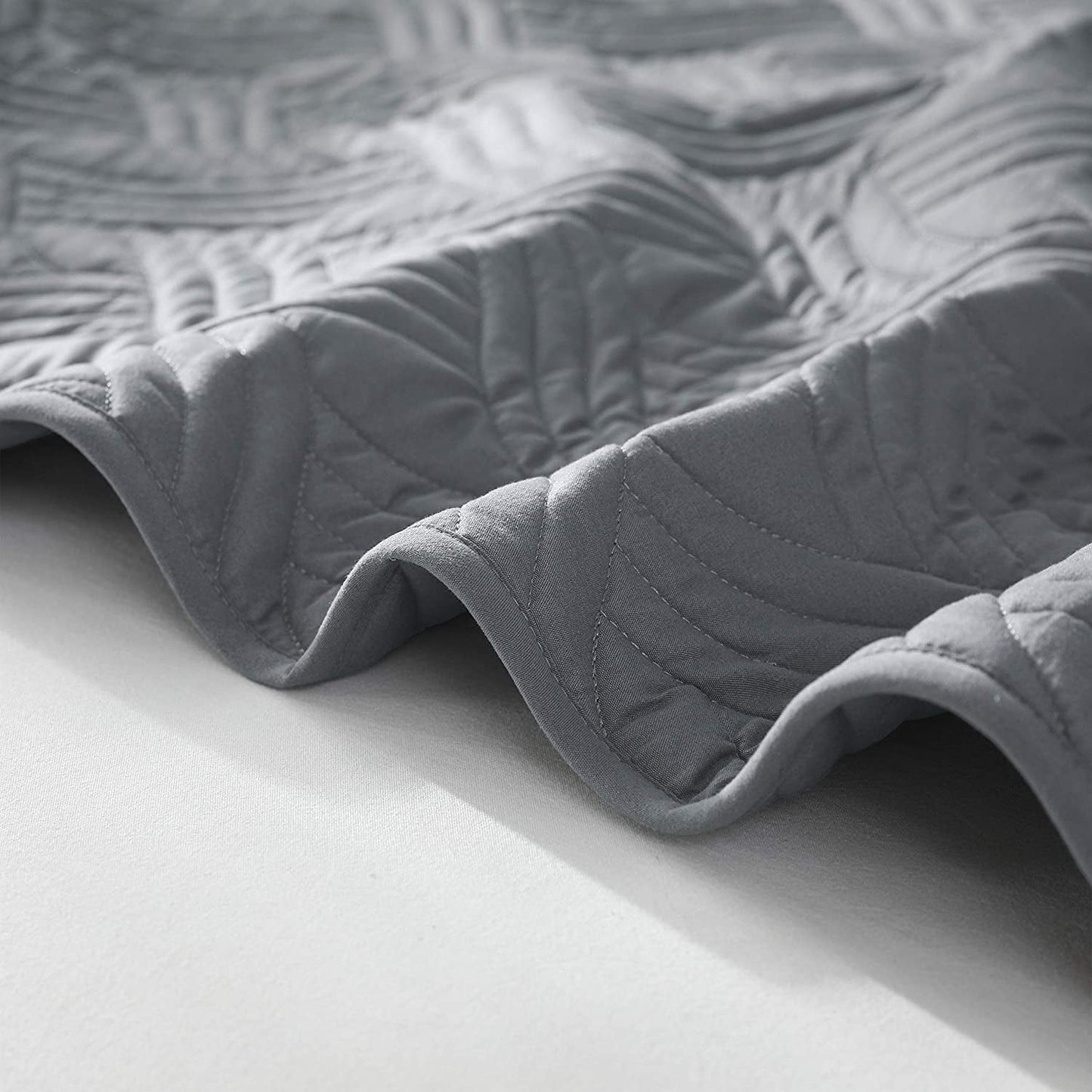 Whale Flotilla Quilt Set Twin Size, Soft Microfiber Lightweight Bedspread Coverlet Bed Cover (Wave Pattern) for All Seasons, Dark Grey, 3 Pieces (Includes 1 Quilt, 2 Shams)