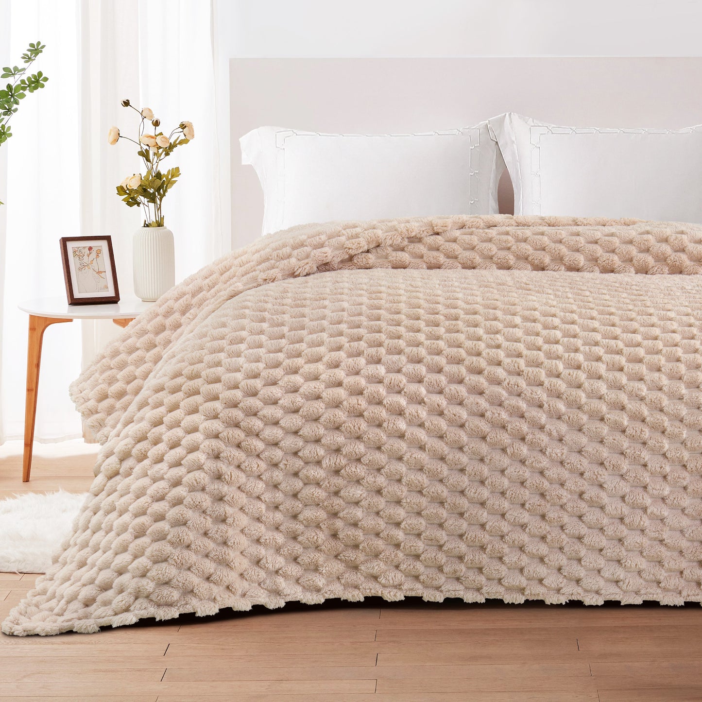 Whale Flotilla Twin Size Blanket for Bed with Expanded 3D-Jacquard Pattern, Fuzzy Soft Cozy Exquisite Blankets or All Season, Warm and Fluffy, 60x80 Inch, Camel
