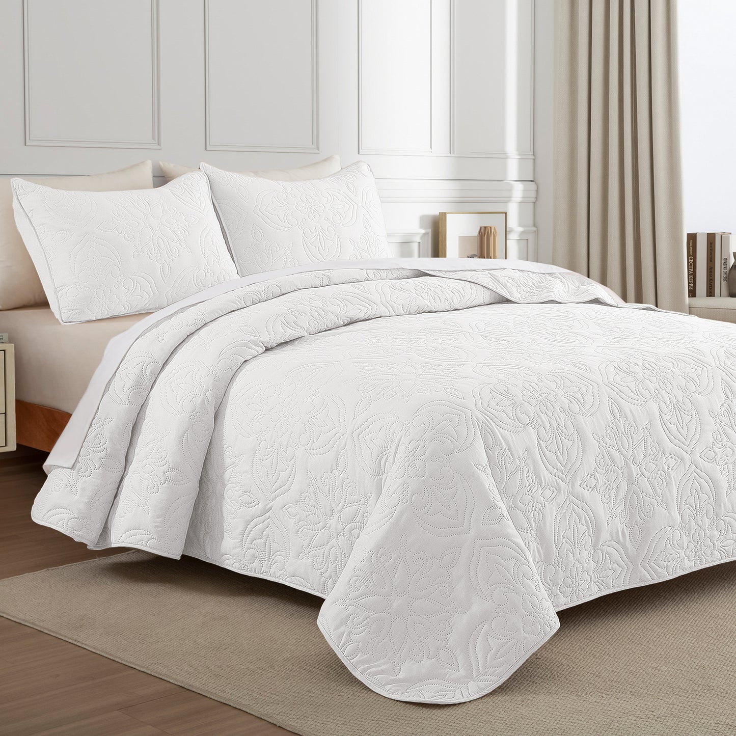 Whale Flotilla Soft Queen Quilt Bedding Set for All Seasons, Vintage Damask Ultrasonic Full Size Quilts Set, Lightweight Reversible Bedspread, Coverlet, Bed Cover with 2 Pillow Shams, White