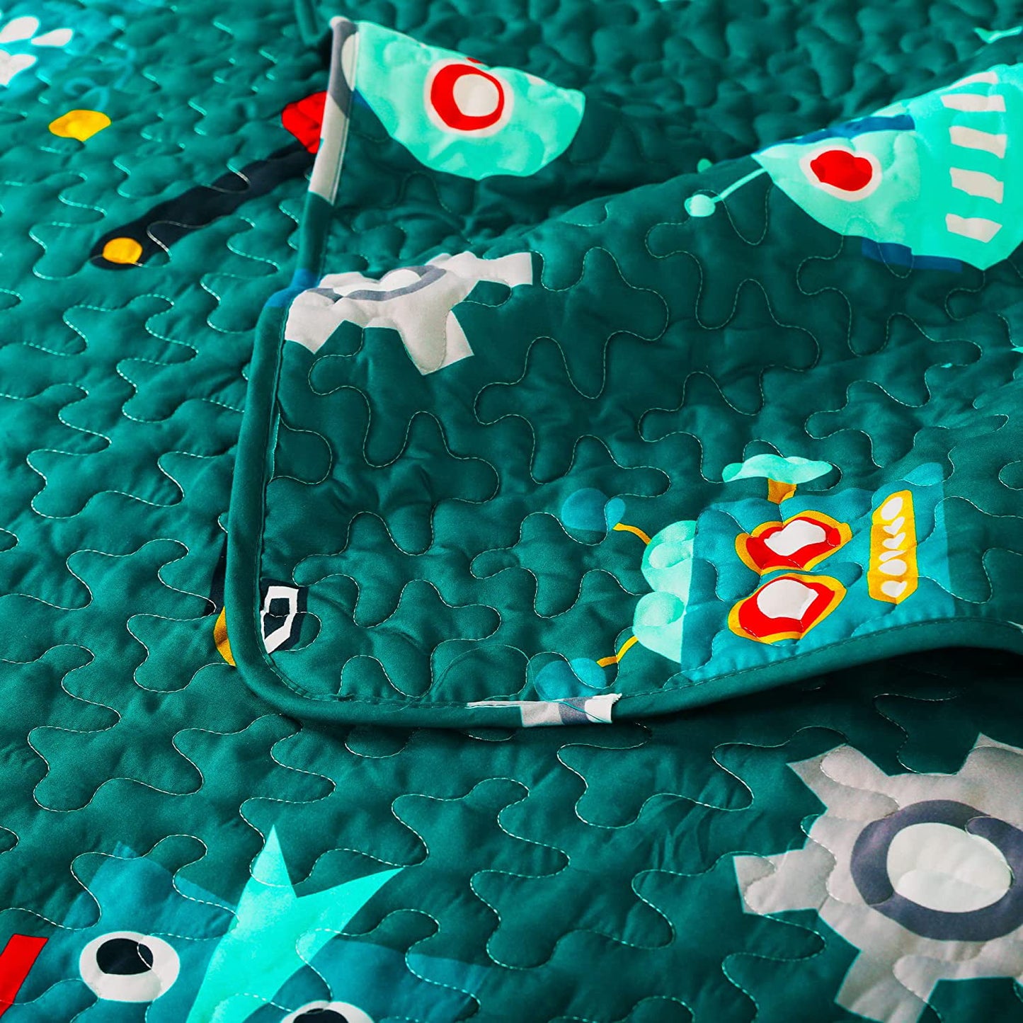 Whale Flotilla Cartoon Kids Quilt Set Twin Size, Soft Kids Bedding Set with Cute Robot Patterns, Microfiber Lightweight Bedspread Coverlet for Boys and Girls