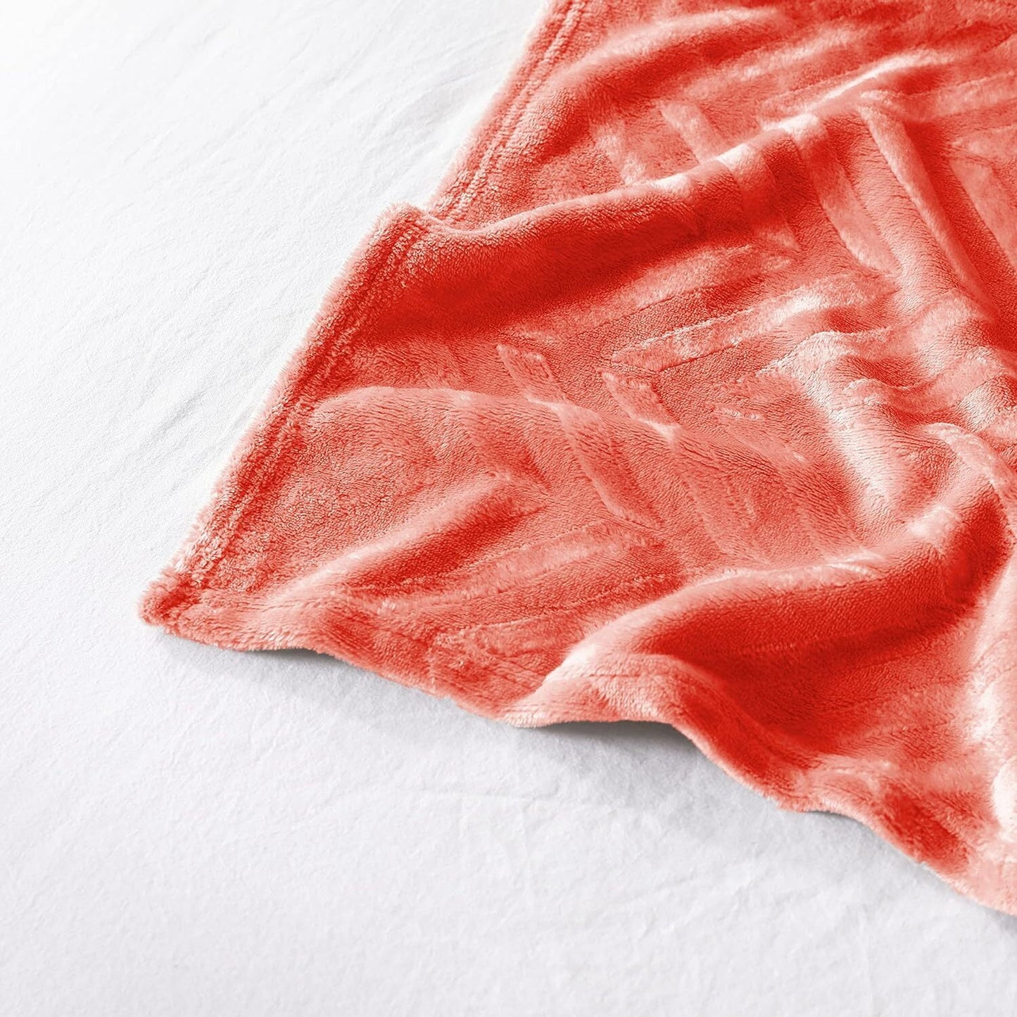 Whale Flotilla Flannel Fleece Twin Size 60x80 Inch Bed Blanket, Soft Velvet Lightweight Bedspread Plush Fluffy Coverlet Chevron Design Decorative Blanket for All Season, Coral