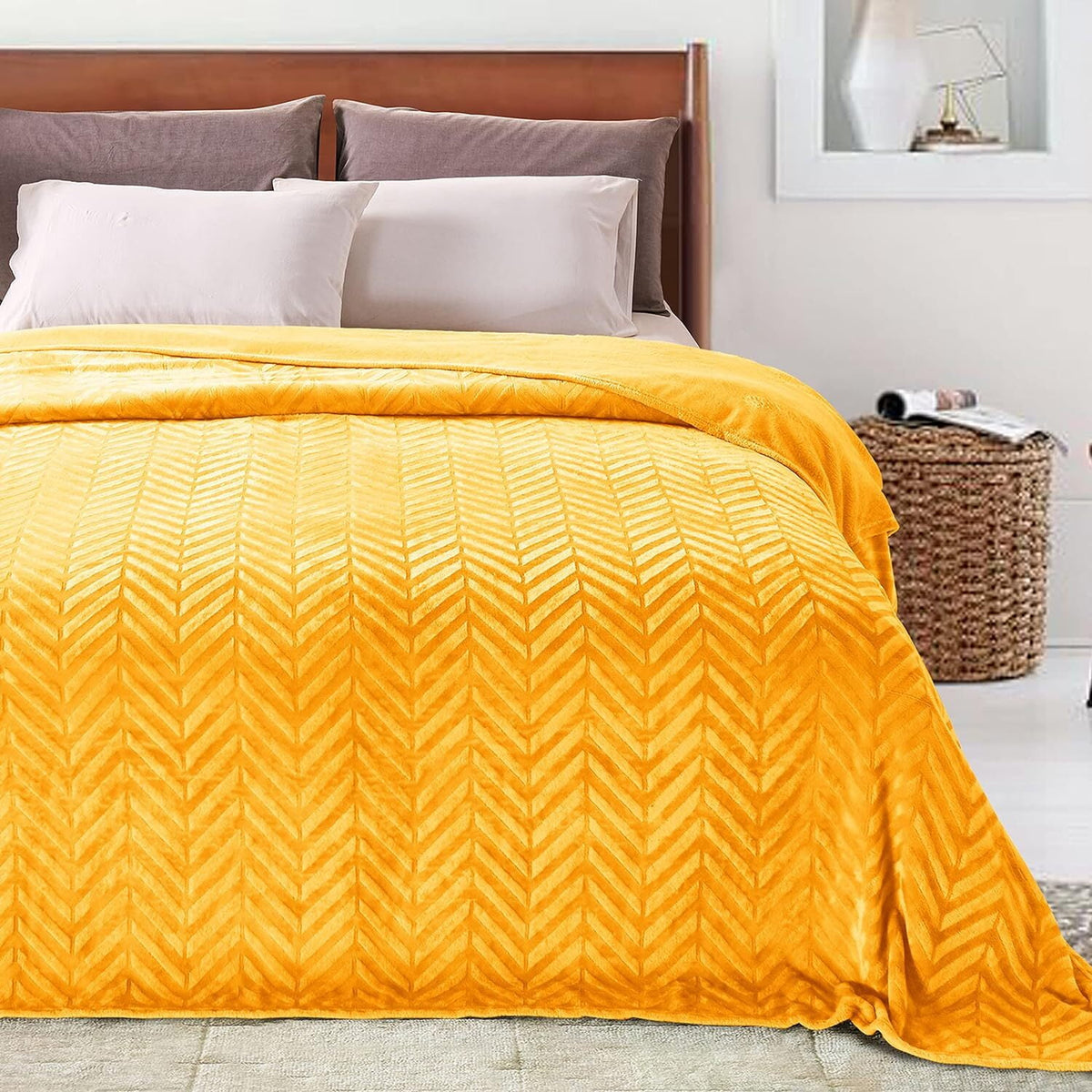 Whale Flotilla Flannel Fleece Twin Size 60x80 Inch Bed Blanket, Soft Velvet Lightweight Bedspread Plush Fluffy Coverlet Chevron Design Decorative Blanket for All Season, Lemon Yellow