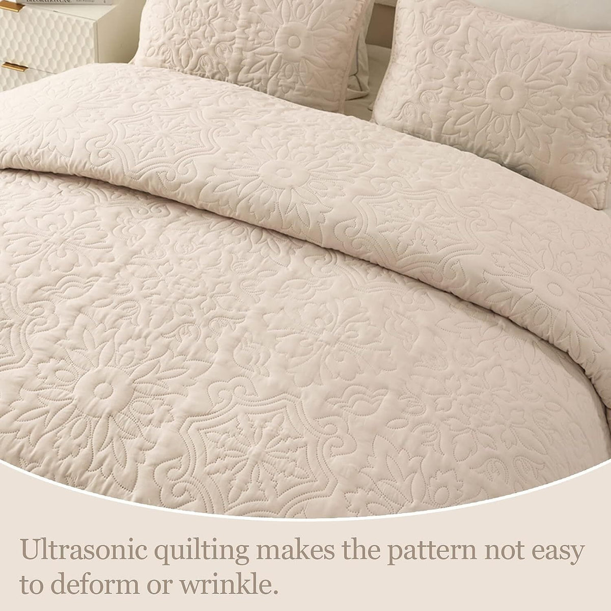 Whale Flotilla 3-Piece King Quilt Set, Soft Embossed Bedding Set, Lightweight Bedspread Coverlet with Damask Vintage Pattern, Reversible Bed Cover for All Seasons, Brich Beige