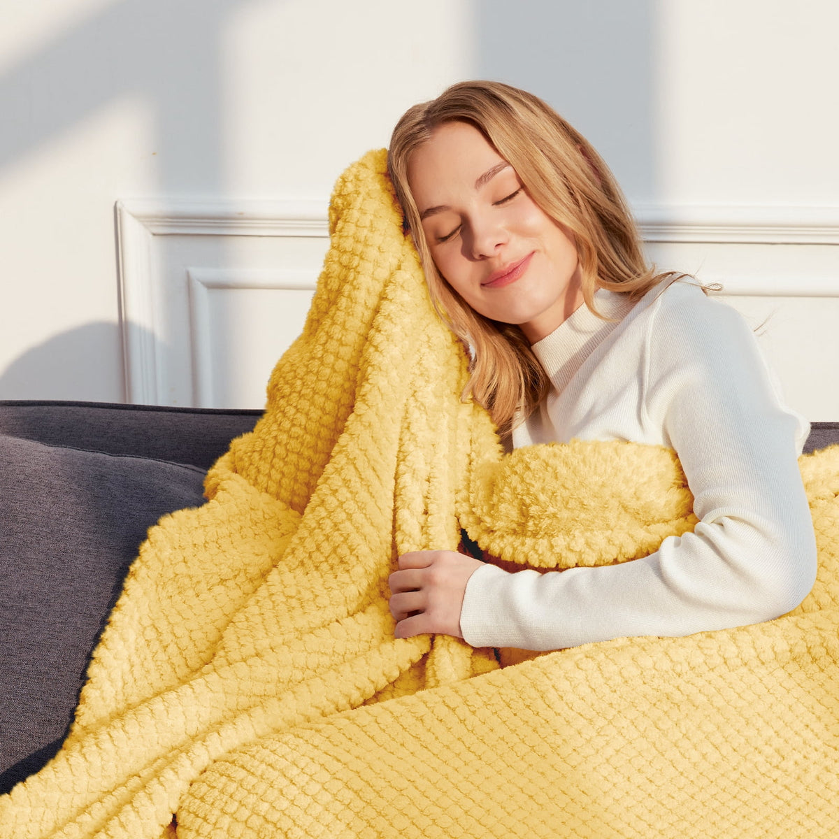Whale Flotilla Fuzzy Fleece 50"x70" Throw Blanket for Couch, Fluffy Warm Soft Jacquard Blankets for All Seasons, Lightweight and Cozy, Yellow