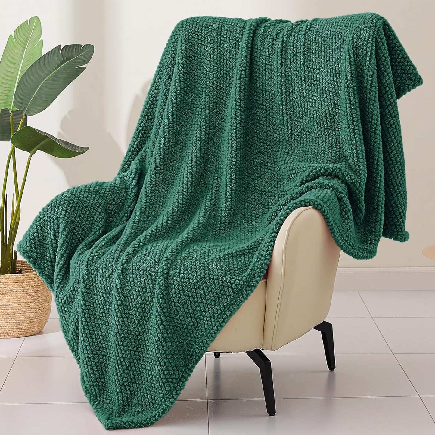 Whale Flotilla Queen Size Fuzzy Fleece Blanket, Fluffy Warm Soft Jacquard Bed Blankets for Fall Winter, Lightweight and Cozy, 90x90 Inch, Deep Green