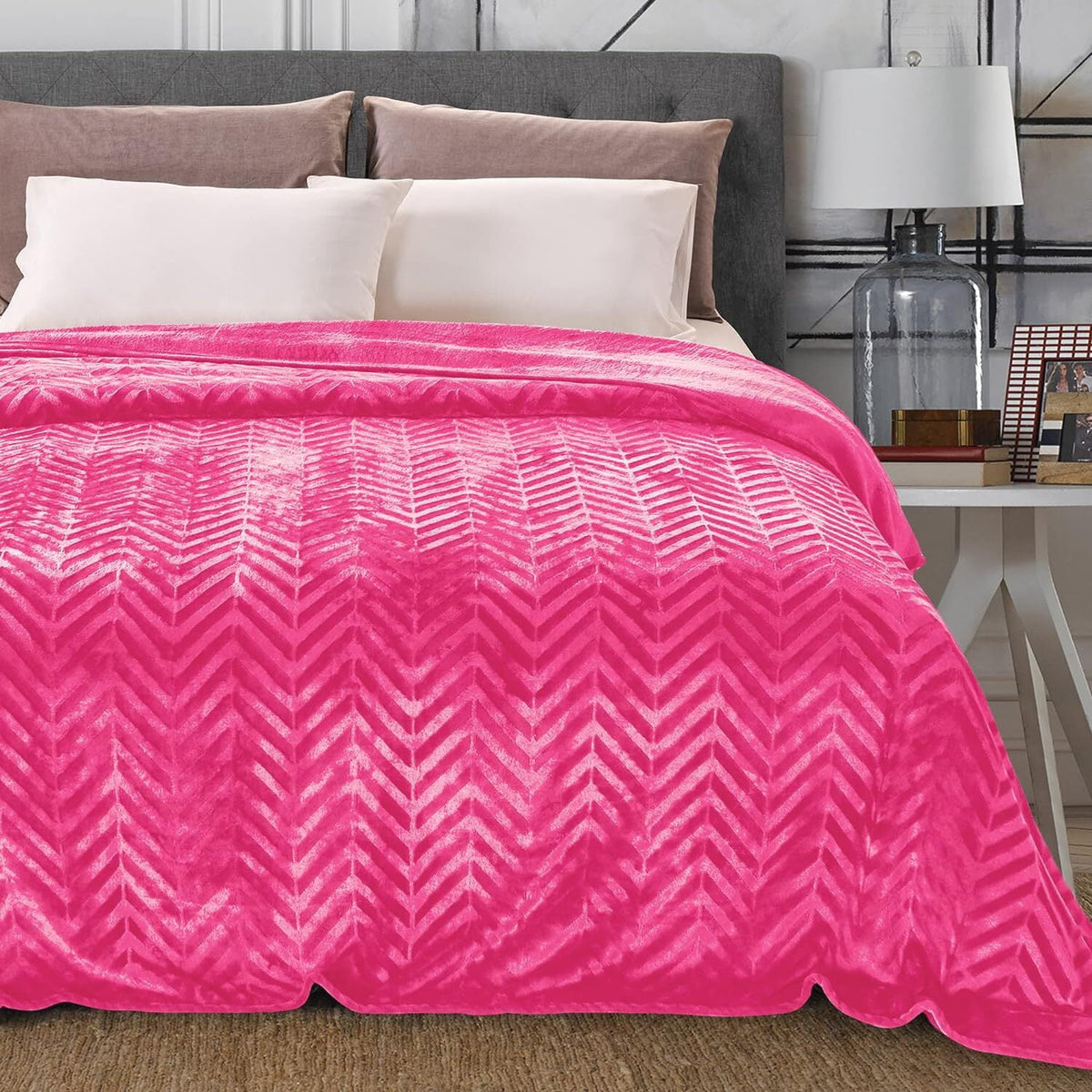 Whale Flotilla Flannel Fleece Twin-XL Size 90x66 Inch Bed Blanket, Soft Velvet Lightweight Bedspread Plush Fluffy Coverlet Chevron Design Decorative Blanket for All Season, Hot Pink