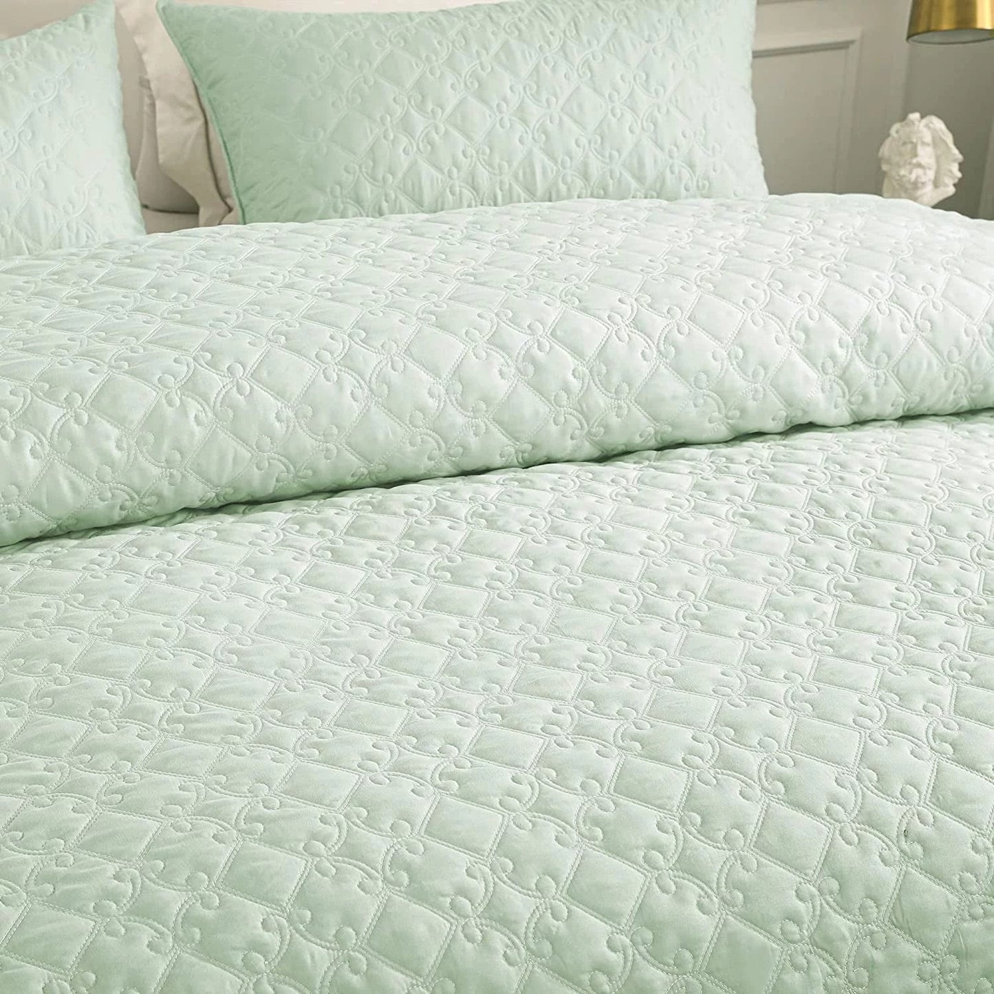 Whale Flotilla Quilt Set Twin Size, Soft Microfiber Lightweight Bedspread Coverlet Bed Cover (Diamond Pattern) for All Seasons, Light Aqua, 2 Pieces (Includes 1 Quilt, 1 Sham)