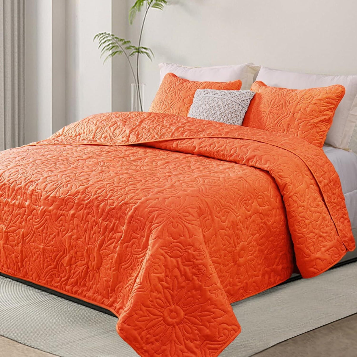 Whale Flotilla 2-Piece Twin Quilt Set, Soft Embossed Bedding Set, Lightweight Bedspread Coverlet with Damask Vintage Pattern, Reversible Bed Cover for All Seasons, Burnt Orange