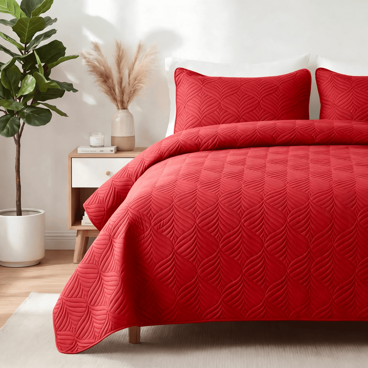 Whale Flotilla California King Size Quilt Set, Soft Ultrasonic 104x112 Inch Bedding Set, Lightweight Bedspread Coverlet with Vintage Pattern, Reversible Bed Cover for All Seasons,Red