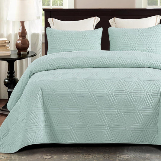 Whale Flotilla 3-Piece King Size Quilt Set for All Season, Classic Geometric Pattern Bedding Set with 2 Pillow Shams, Soft and Lightweight, Aqua Blue