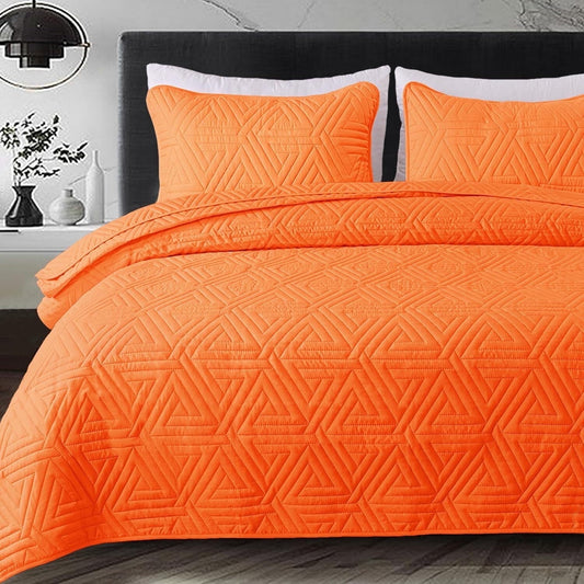 Whale Flotilla 3-Piece King Size Quilt Set for All Season, Classic Geometric Pattern Bedding Set with 2 Pillow Shams, Soft and Lightweight, Orange
