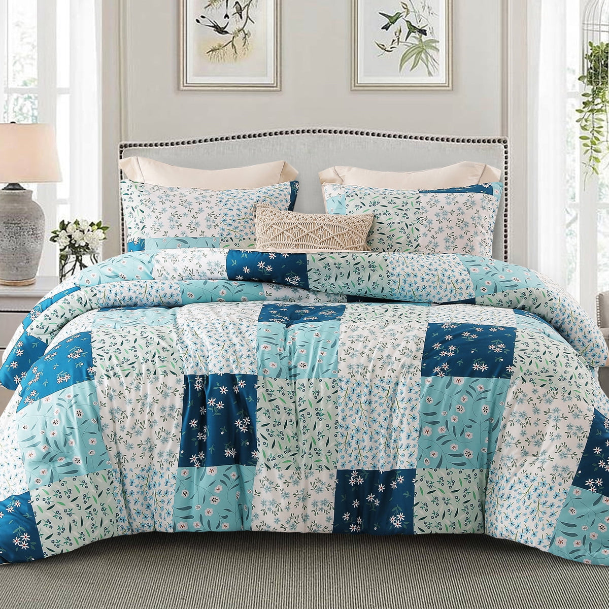 Whale Flotilla 3-Piece Queen Comforter Set, Soft Reversible Bedding Comforter Sets, Patchwork Printed Down Alternative Comforter Duvet for All Seasons, Blue