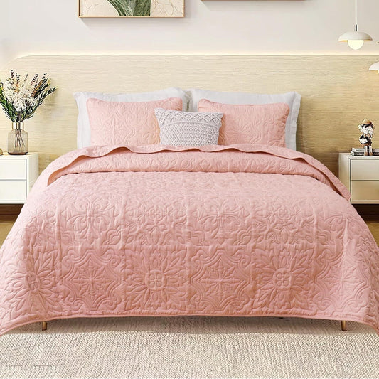 Whale Flotilla 3-Piece Queen Quilt Set, Soft Embossed Bedding Set, Lightweight Bedspread Coverlet with Damask Vintage Pattern, Reversible Bed Cover for All Seasons, BlushPink