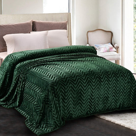 Whale Flotilla Flannel Fleece Twin-XL Size 90x66 Inch Bed Blanket, Soft Velvet Lightweight Bedspread Plush Fluffy Coverlet Chevron Design Decorative Blanket for All Season, Deep Green