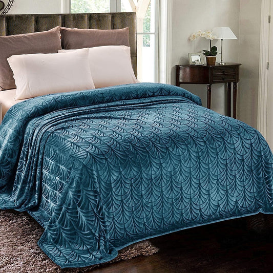 Whale Flotilla Flannel Fleece 90x66 Inch Twin-XL Size Blanket for Bed, Soft Fluffy Velvet Bedspread Coverlet with Decorative Vintage Pattern for All Season, Warm and Lightweight, Grey Blue