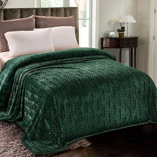 Whale Flotilla Flannel Fleece 90x66 Inch Twin-XL Size Blanket for Bed, Soft Fluffy Velvet Bedspread Coverlet with Decorative Vintage Pattern for All Season, Warm and Lightweight, Deep Green