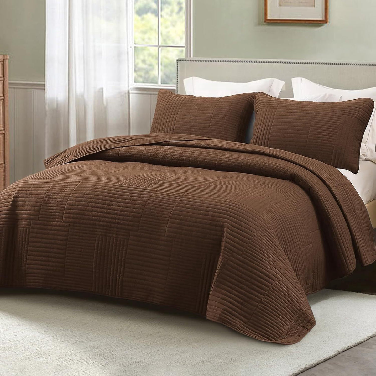 Whale Flotilla King Quilt Set, Soft and Lightweight Bedspreads Coverlet with Striped Pattern, Reversible Bedding Sets with Pillow Shams, 96x104 Inches, Brown