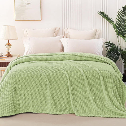 Whale Flotilla King Size Fuzzy Fleece Blanket, Fluffy Warm Soft Jacquard Bed Blankets for Fall Winter, Lightweight and Cozy, 90x104 Inch, Light Green