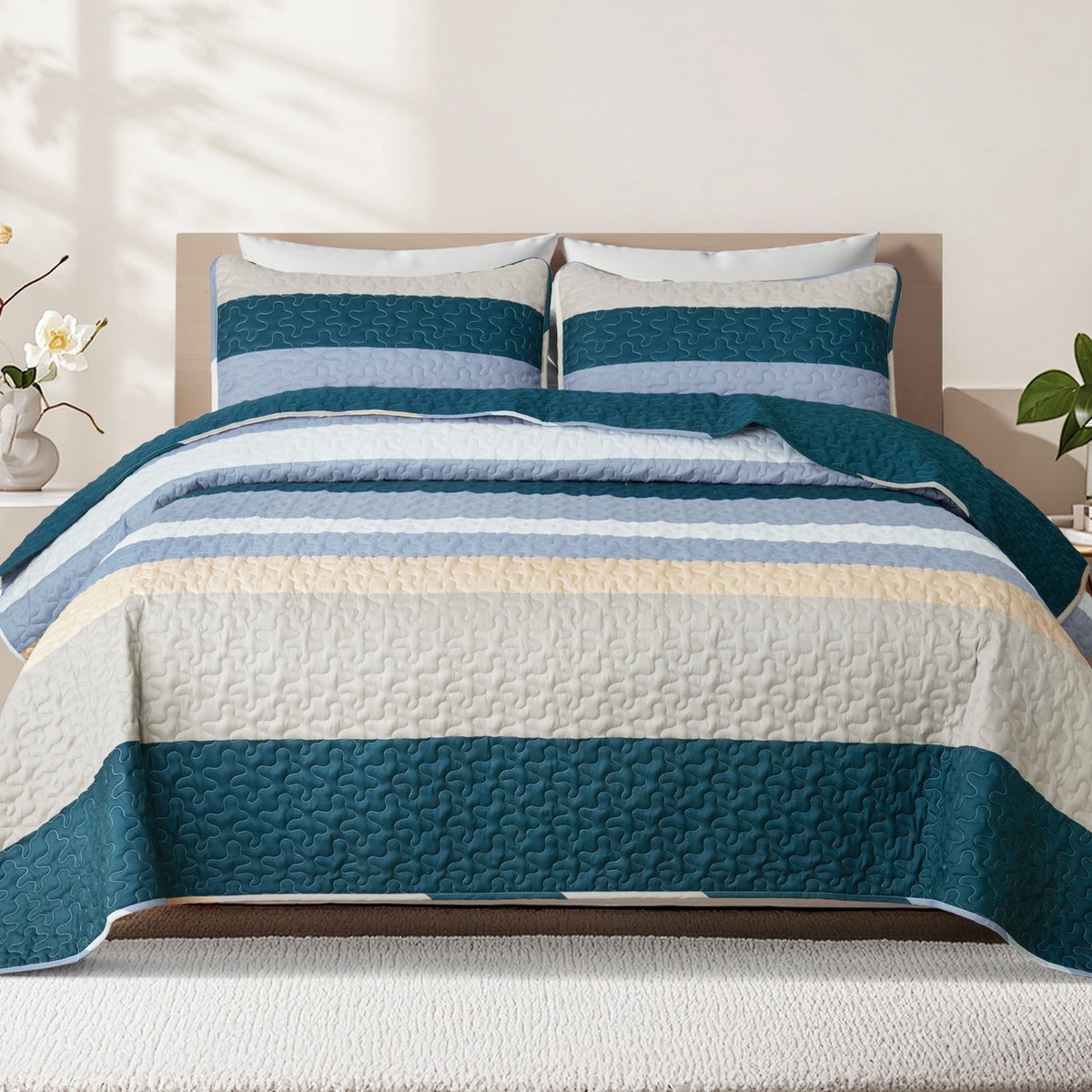 Whale Flotilla Reversible Ultra Soft Printed Quilts King Size, Lightweight Patchwork Geometric Stripes Bedspreads Coverlets Quilt Bedding Set with 2 Pillow Shams for All Seasons, Navy