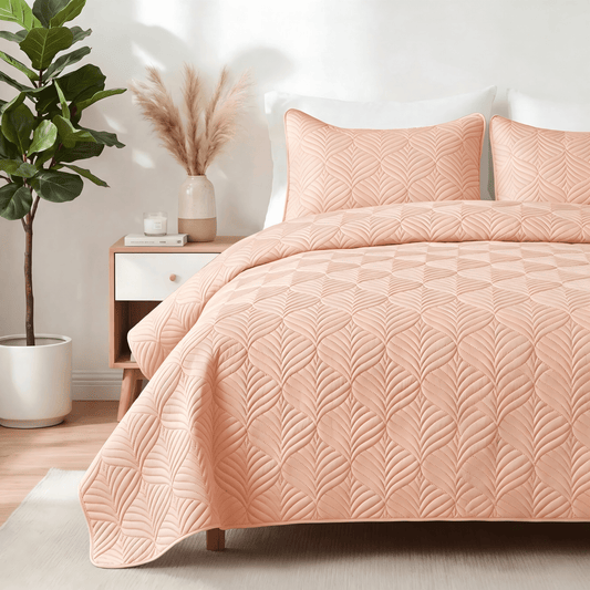 Whale Flotilla King Size Quilt Set, Soft Ultrasonic 96x104 Inch Bedding Set, Lightweight Bedspread Coverlet with Vintage Pattern, Reversible Bed Cover for All Seasons,Blush Pink