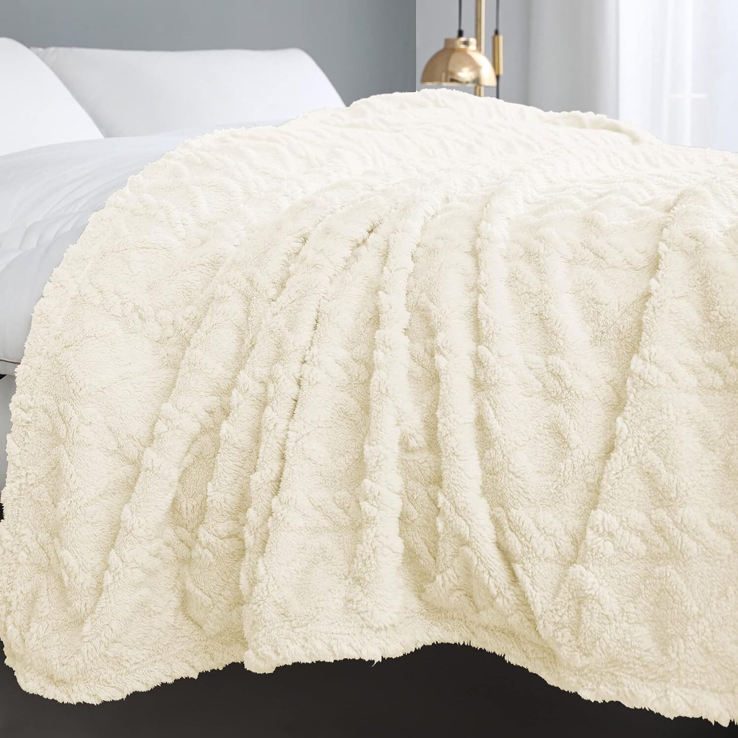 Warm and Breathable: Plush and super soft material makes the blanket warm enough for cuddling up on the couch and napping. Breathable fabric and unique woven technology accelerate air flow to get rid of breaking out in a sweat