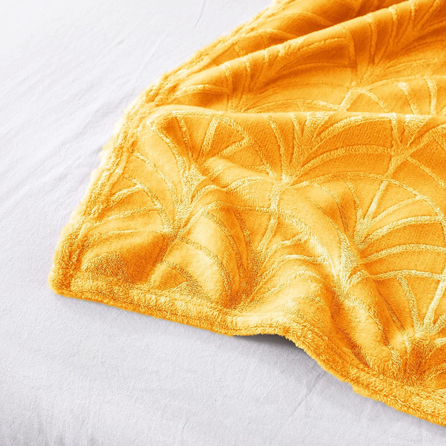 Whale Flotilla Flannel Fleece Queen Size(90x90 Inch) Lightweight Bed Blanket, Soft Velvet Bedspread Plush Fluffy Coverlet Palm Leaf Design Decorative Blanket for All Seasons, Lemon Yellow?-