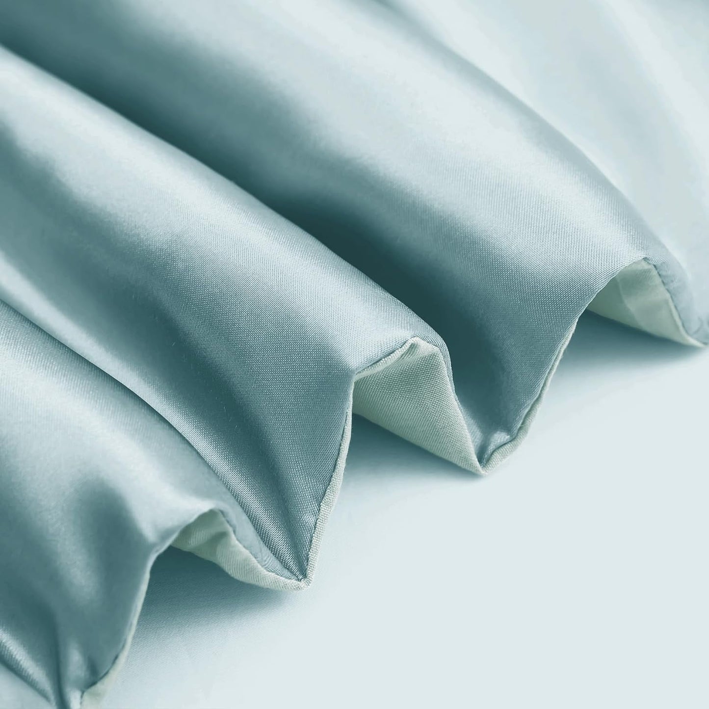 Whale Flotilla 2-Piece Reversible King Size Silk Comforter Set/Bedding Set, Soft Satin Comforter with 1 Satin Pillowcases, Lightweight Duvet Set for All Seasons, Brown