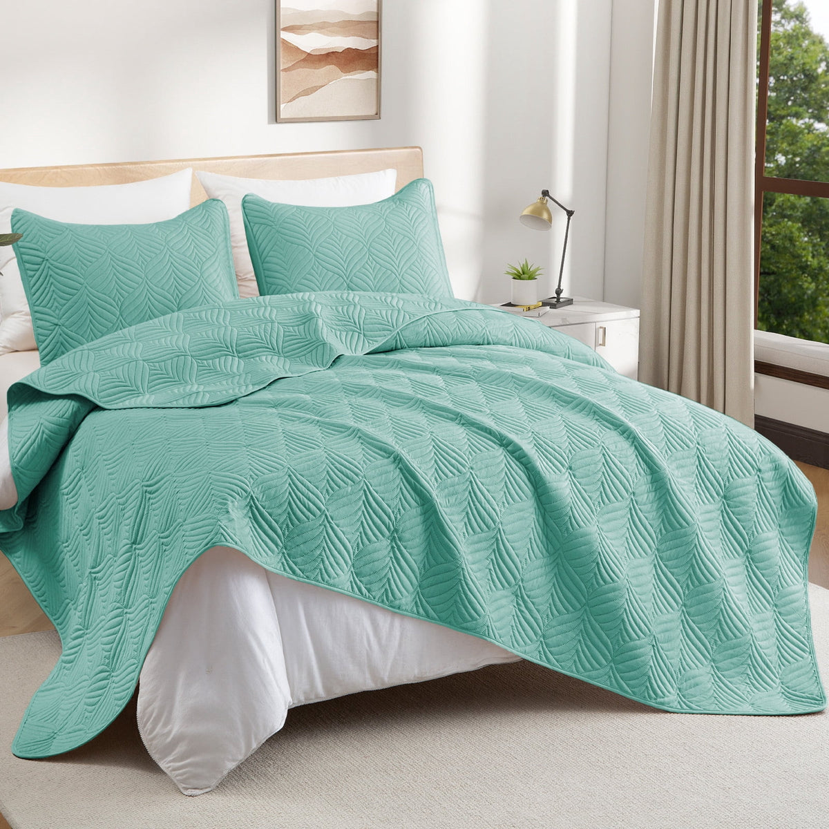 Whale Flotilla California King Size Quilt Set, Soft Ultrasonic 104x112 Inch Bedding Set, Lightweight Bedspread Coverlet with Vintage Pattern, Reversible Bed Cover for All Seasons, Turquoise
