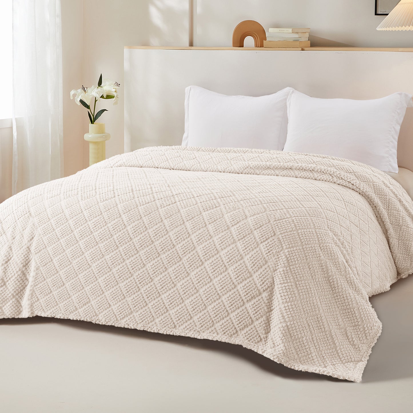 Whale Flotilla Fuzzy Fleece Twin Size Blanket for Bed, Soft Fluffy Jacquard Waffle Blankets for All Season, Lightweight and Warm, 60x80 Inch, Ivory